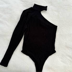 One shoulder bodysuit